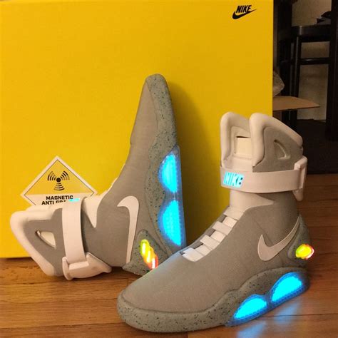 nike schuhe 2011|Nike MAG Back to the Future (2011) Men's .